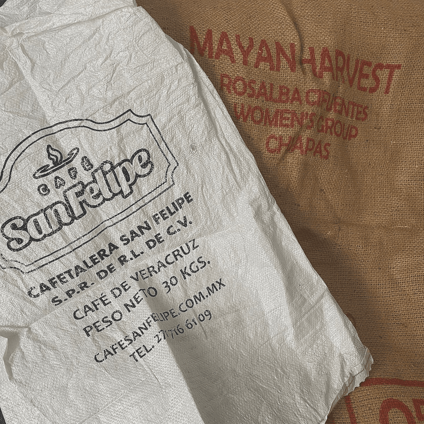 Costales de café de nuestros productores